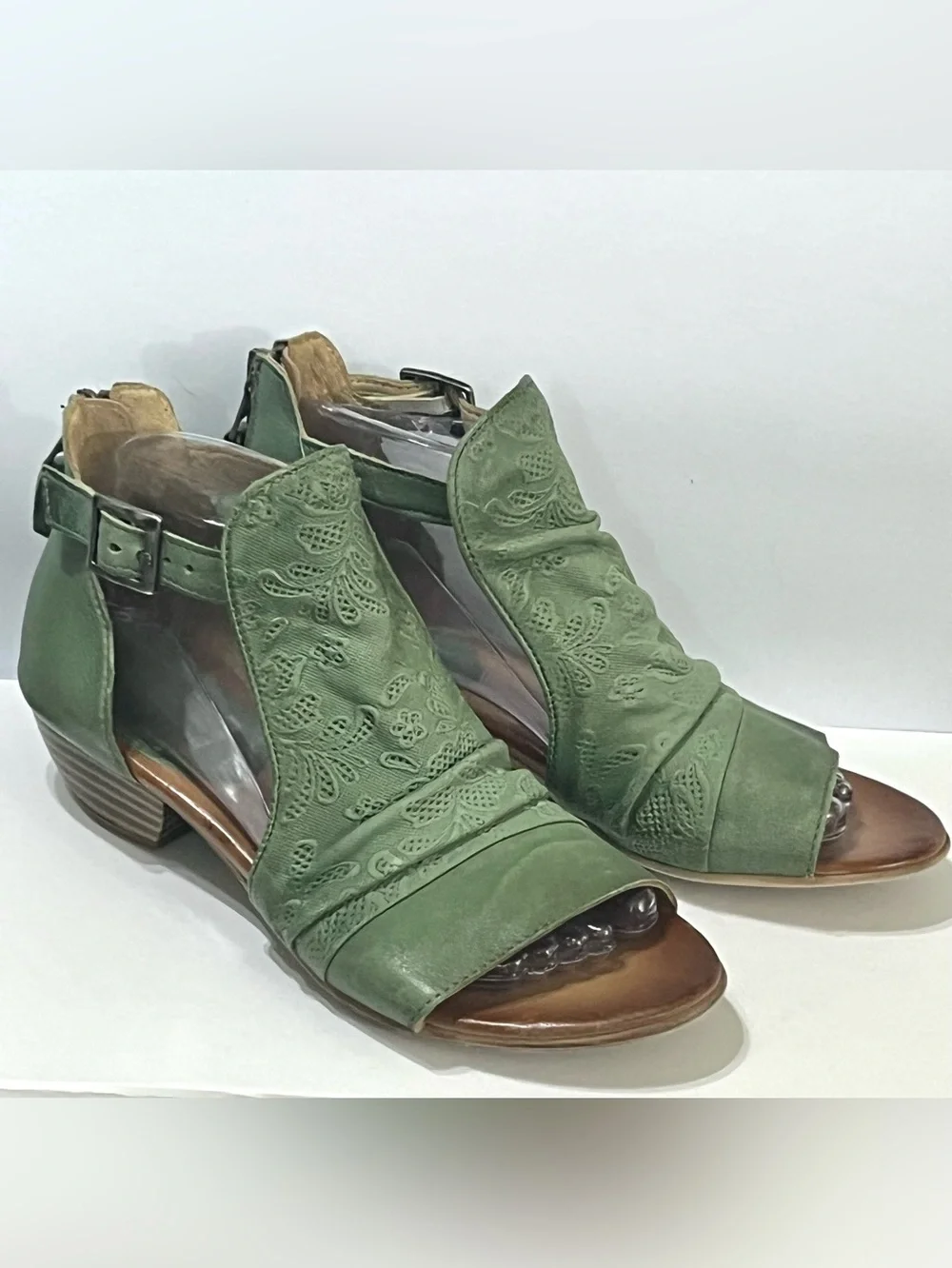 Miz Mooz Corra Leather Heeled Sandals Aloe Green EU 38 US 7.5-8 New No Box